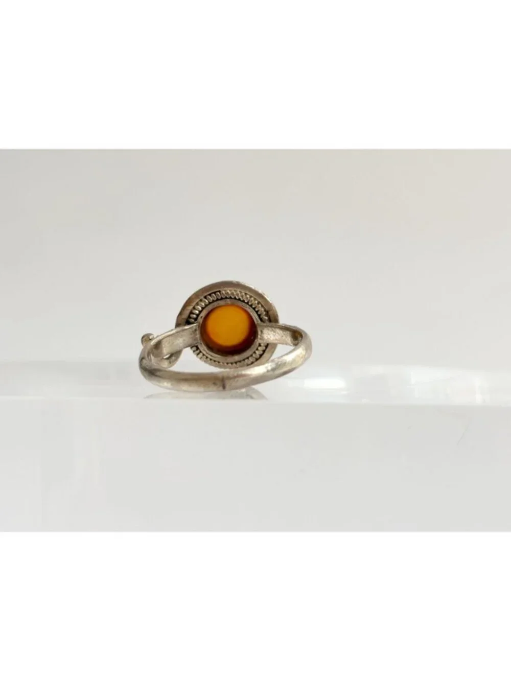 Balinese Inspired Butterscotch Amber Sterling Silver 925 Vintage Ring - sz 7
